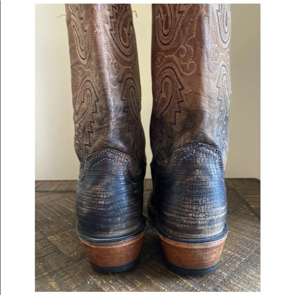 Women’s 1883 Lucchese lizard skin boots 7B - Picture 2 of 7